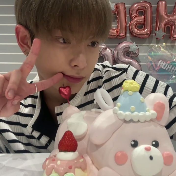 ℒ𝒆𝒐, 𝒕𝒉𝒆 𝒢𝒐𝒐𝒅. tweet media