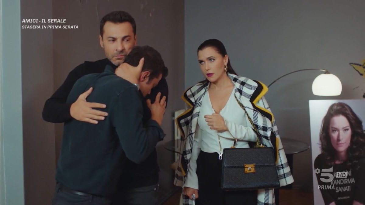 lamazzadiilhan's tweet image. zehra dietro: 😈
#forbiddenfruit