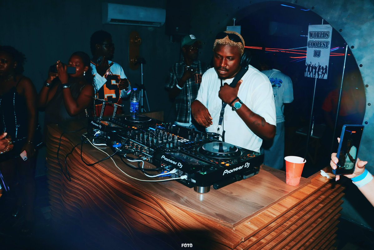 Umdeni🧑‍🧑‍🧒‍🧒 tweet media