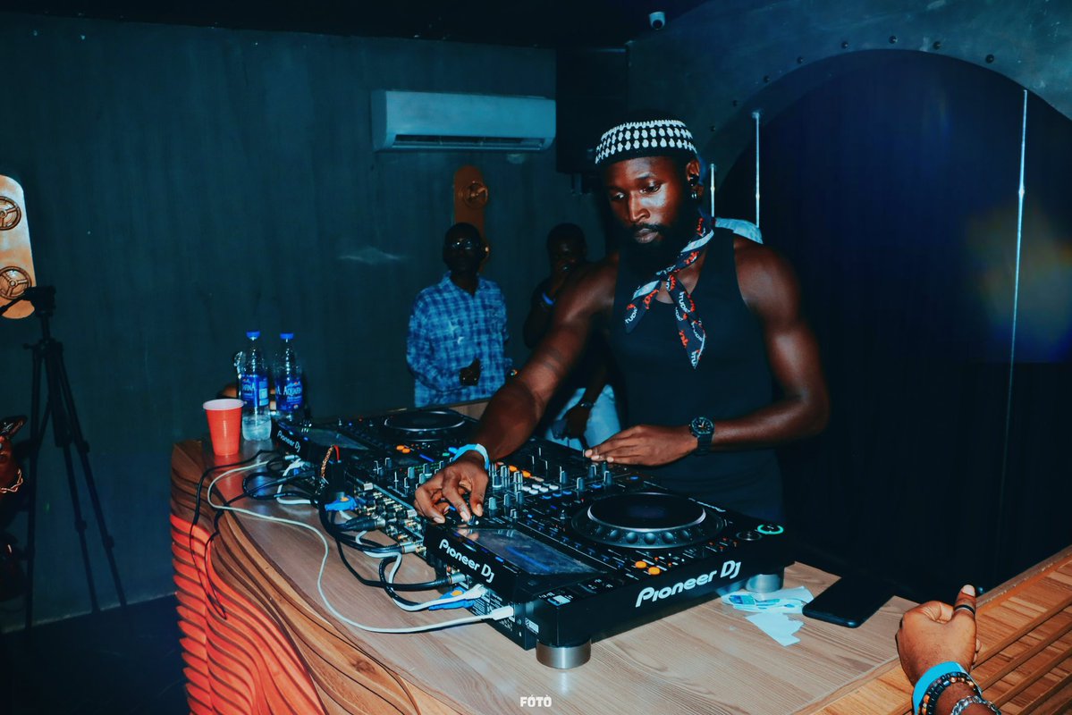 Umdeni🧑‍🧑‍🧒‍🧒 tweet media