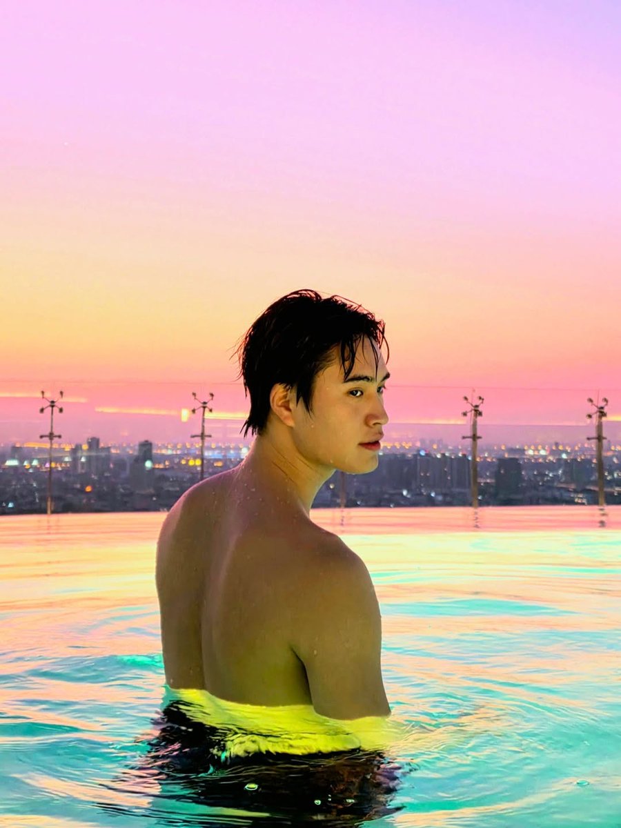 –Bomi🤍 tweet media