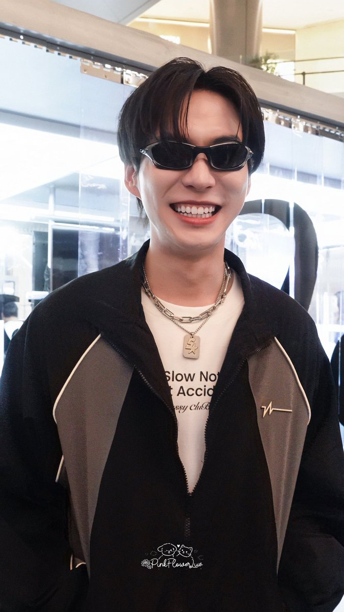 ✨️🐶😸🍀 tweet media