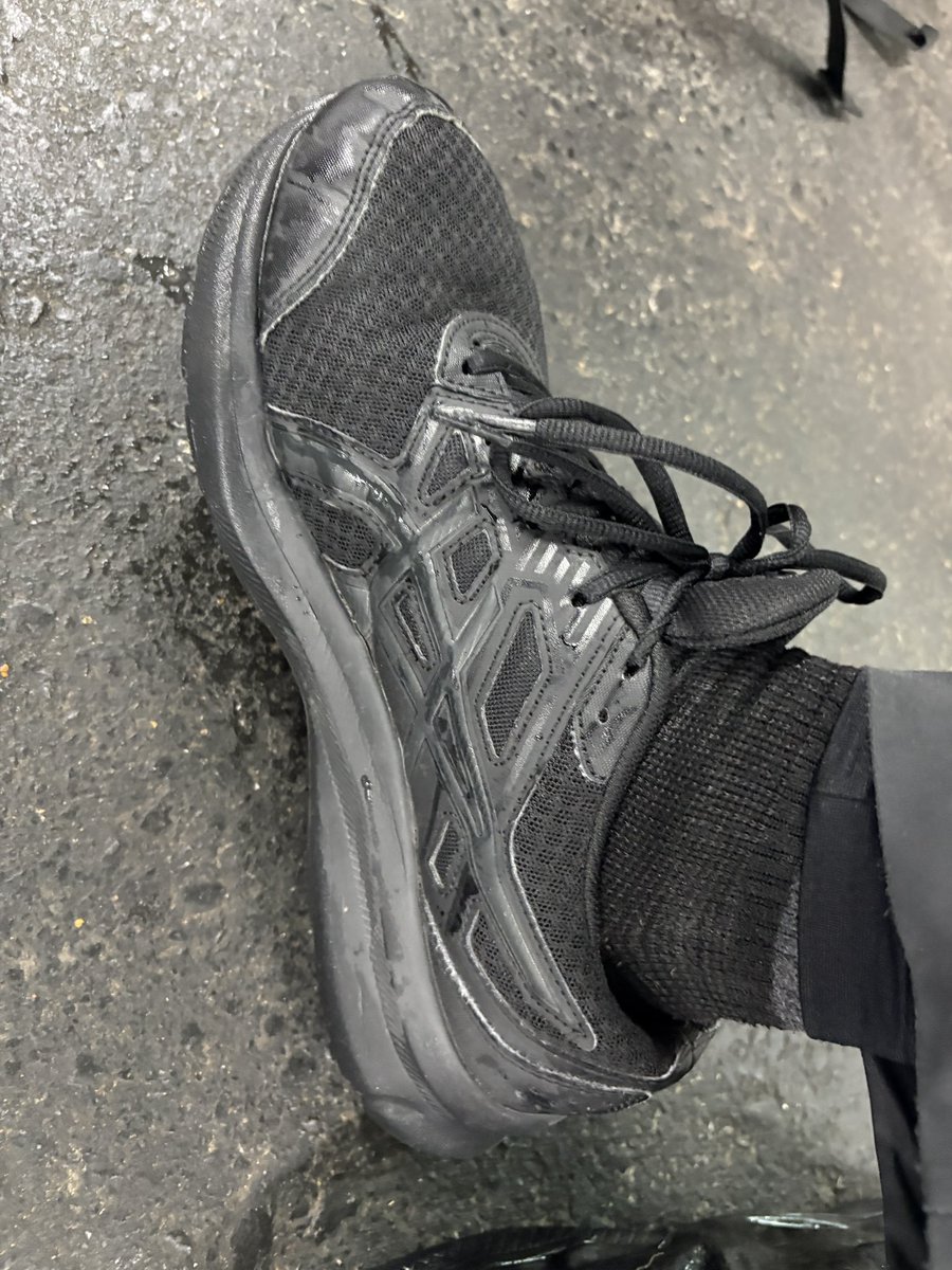 🈂さきいか tweet media