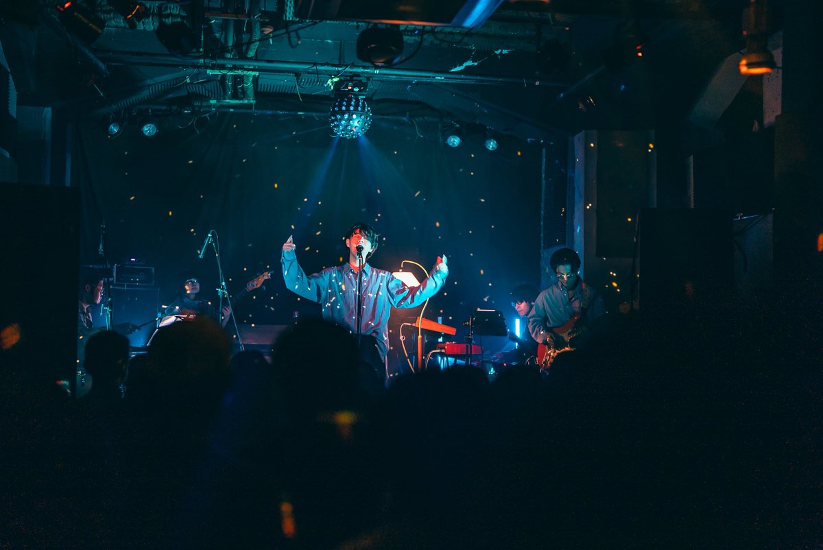 mltkzy's tweet photo. #blendhouse 
『1st EP Release Party』

先日の東京公演と、合間に名古屋でのイベント出演を経て無事に東名阪を完走🏃‍♂️

初参加させていただきましたが、楽曲もめちゃくちゃカッコよくてとても楽しく演奏させていただきました
そして非常に素敵なチームの皆さんでした🏃‍♂️

📸: @shintarowfresh https://t.co/ikgmrlp7UM