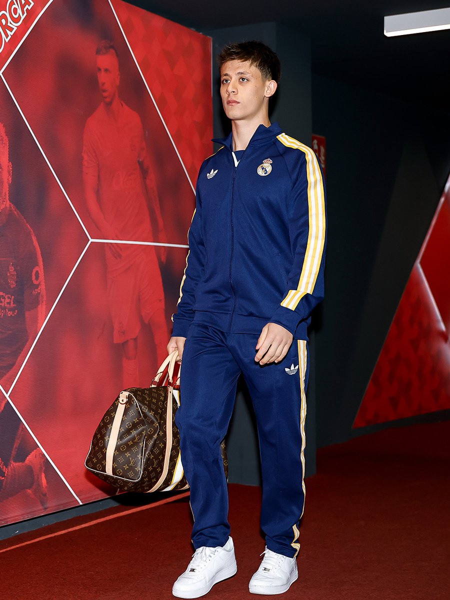 realmadrid's tweet image. ✨ @10ArdaGuler 
✨ @Camavinga