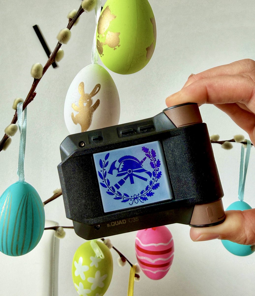 🐰 Auch der Osterhase setzt heuer auf zuverlässige Alarmierung. 😉
Wenn’s darauf ankommt, zählt jede Sekunde – auch an Feiertagen. Ein großes DANKE an alle Einsatzkräfte, die rund um die Uhr für unsere Sicherheit da sind. Wir wünschen euch frohe Ostern mit euren Liebsten. 🌼 📟