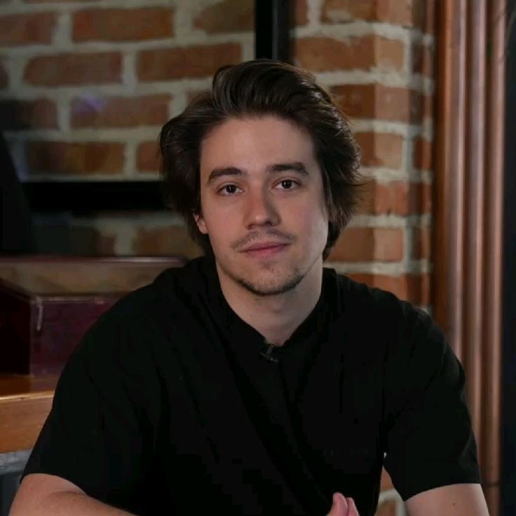 dianna 𐙚 ₊˚ ⊹ 🌱 tweet media