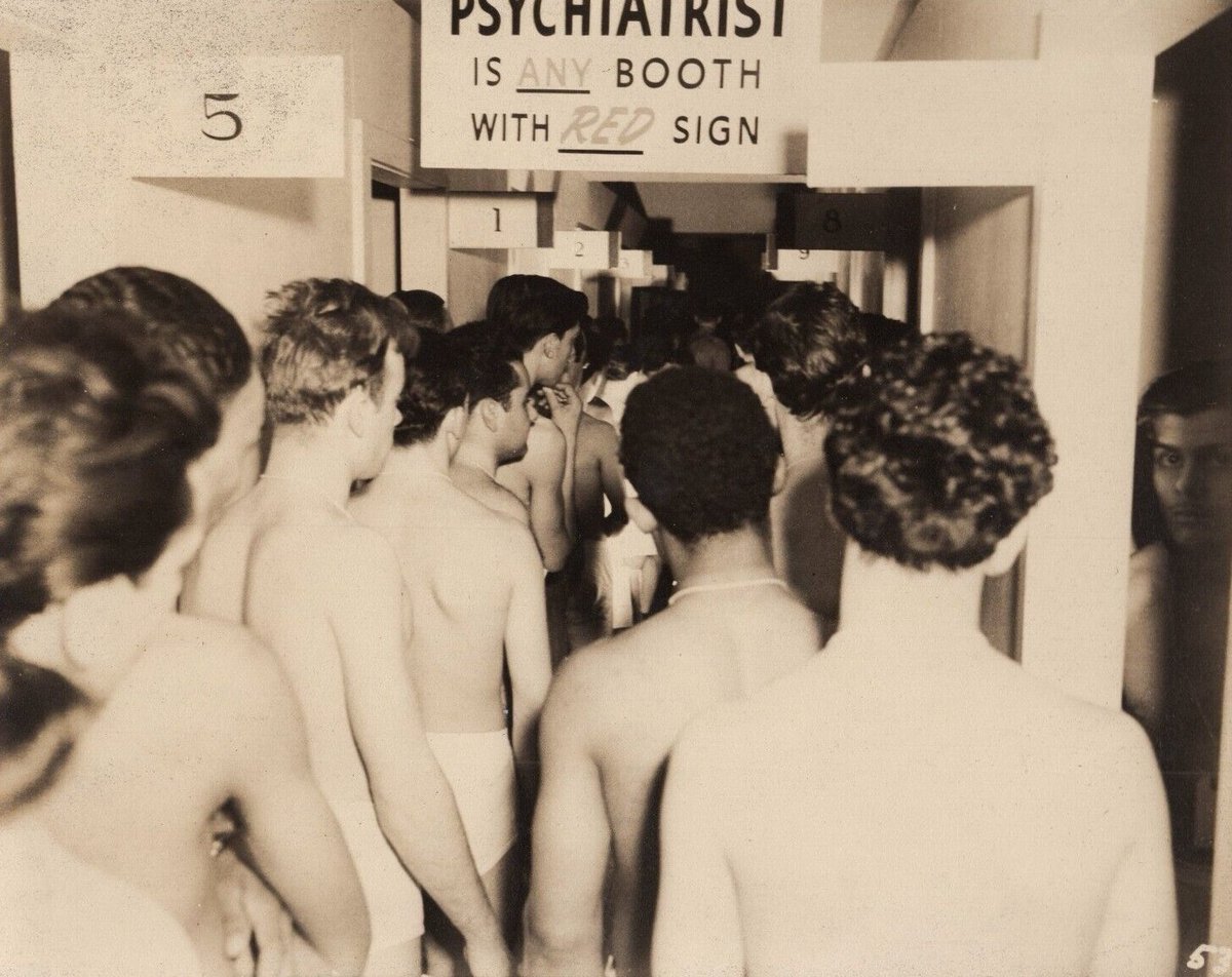 Musterung tweet media