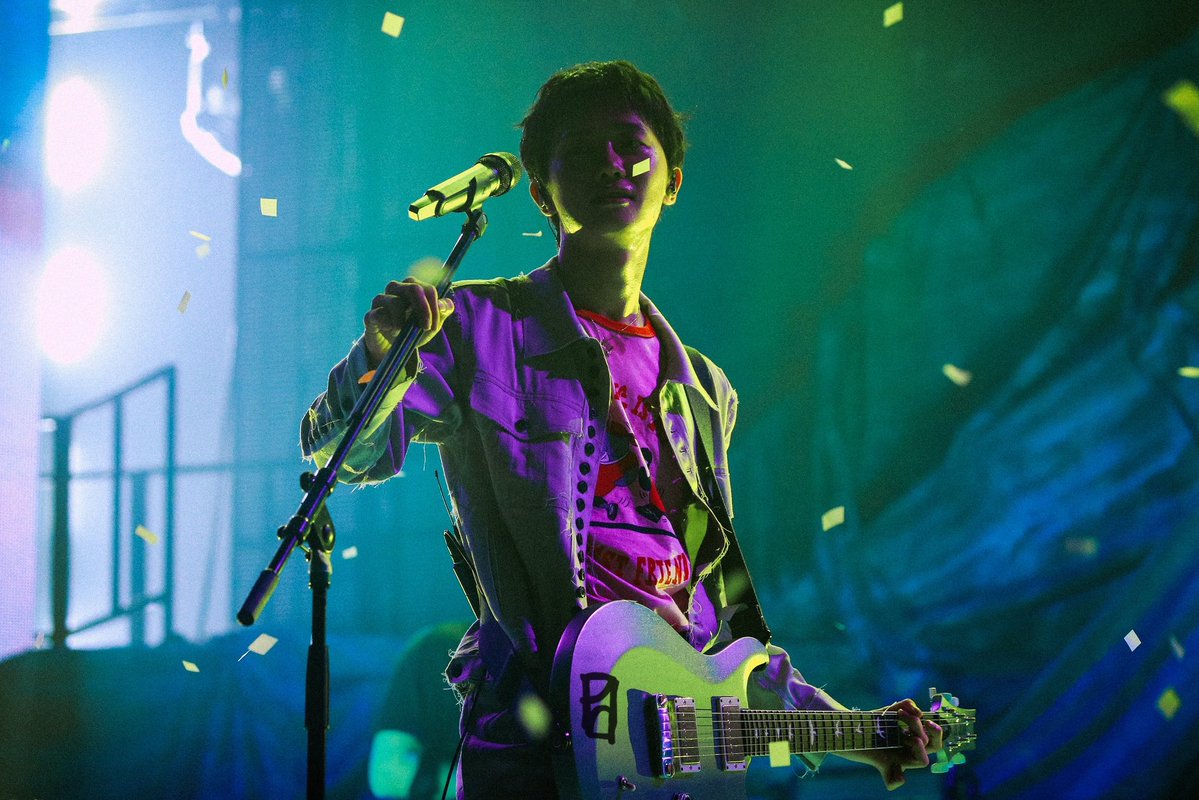 ๐ฉ๐ฉ. tweet media