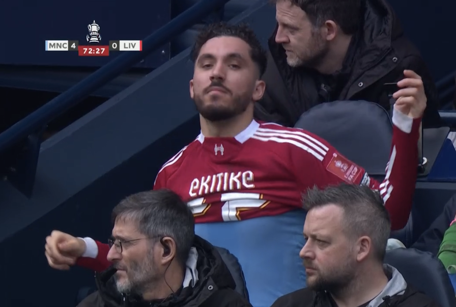 The Touchline | 𝐓 tweet media