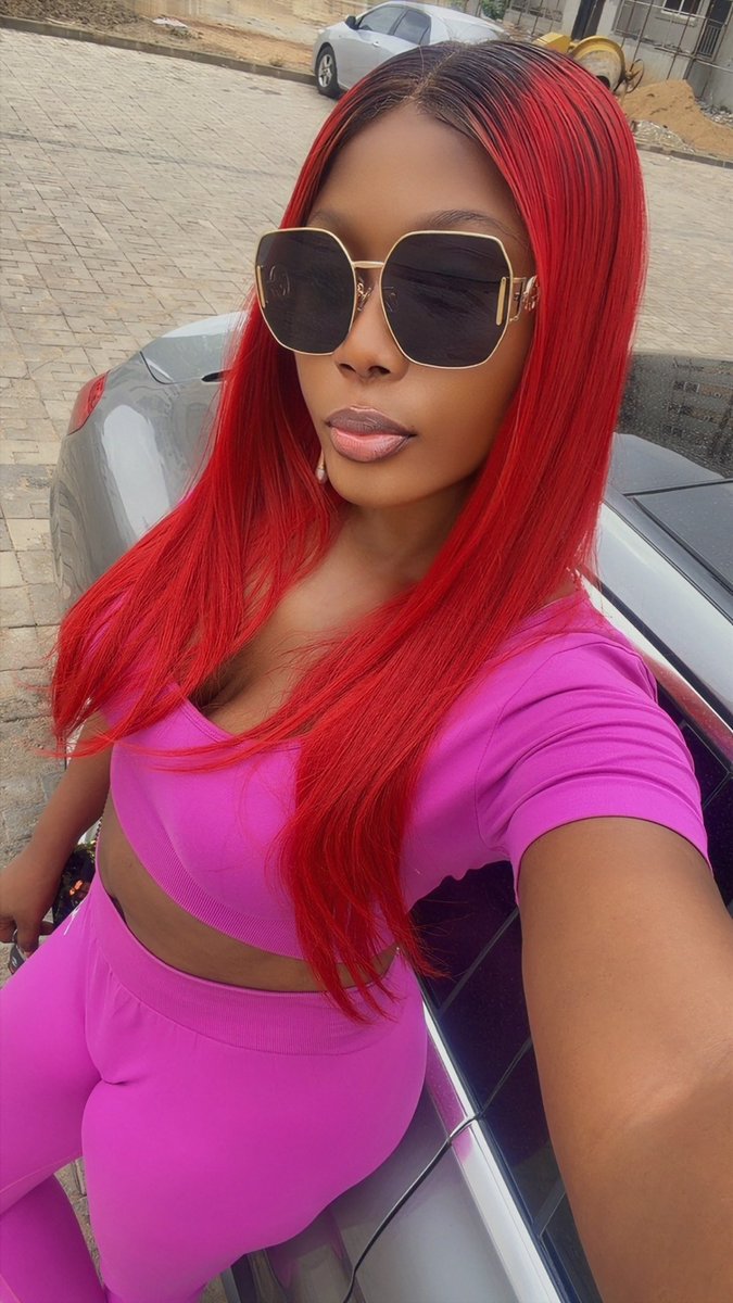 ICTQUEEN tweet media