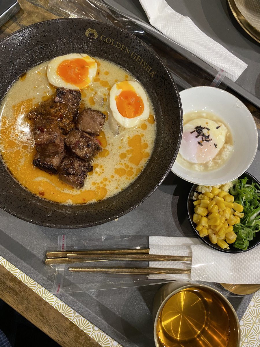 graceeee tweet media