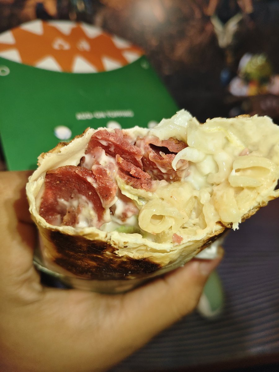 bananaru🫪 tweet media