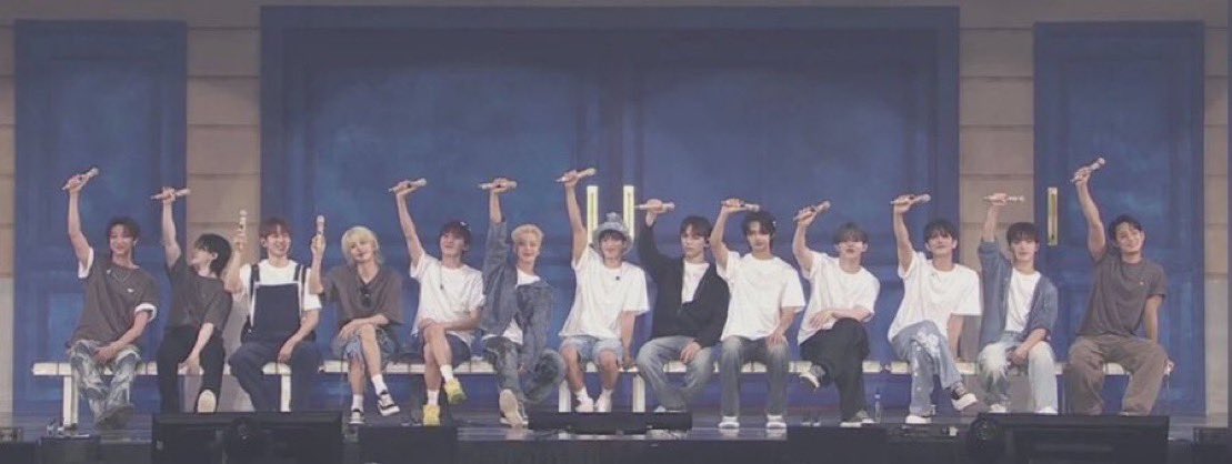 xueishaoo's tweet photo. SEVENTEEN 13/13 FOREVER ❤️‍🩹

🐯: “people say nothing is forever but we will attempt eternity. we will challenge on eternity”

🍚: “the future might be a little scary, but when we talk within the members, we are not that scared. we are about to believe the eternity” https://t.co/oRszu0Z98L