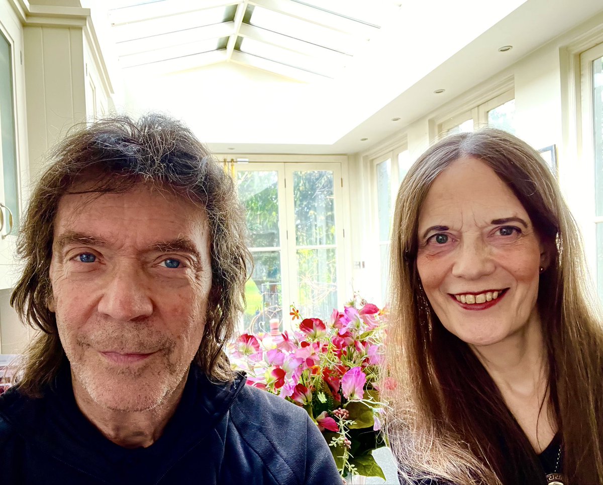 Steve Hackett tweet media