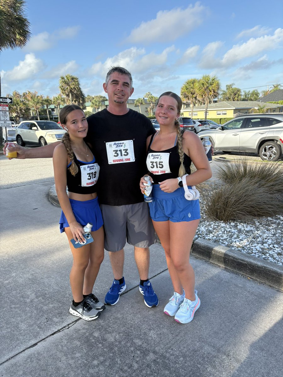 KendraP2029's tweet photo. 2 mile run to start off the day☀️!!

@ECB_Premier https://t.co/tUKsbmXZC9