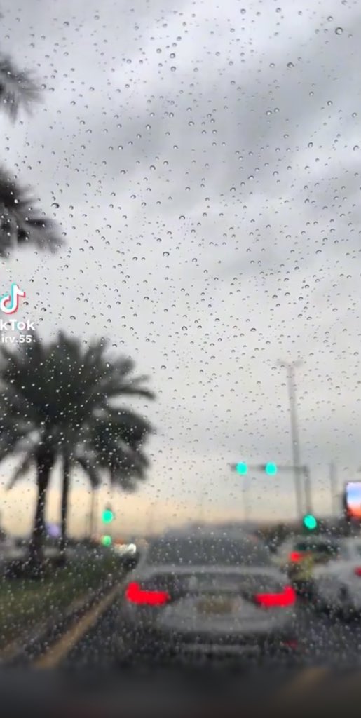 pkwoq8's tweet photo. .
اللهم صيباً نافعاً للكويت وأهلها، اللهم اجعلها أمطار خير وبركة، واحفظ البلاد والعباد، وآمنّا في أوطاننا، واصرف عنا السوء والمكروه..

﴿ رَبِّي اجعَل هَذَا البَلد آمِنًا ﴾

#الطقس 
#عاجل_الان
#دوله_الكويت
#صافرات_الانذار
. https://t.co/eBYXzJNDsq