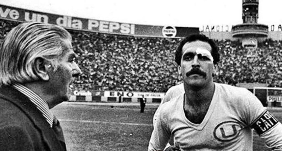 LaUenUnafoto's tweet photo. 📸 El capitán de la U tiene que darlo siempre todo. La foto refleja la referencia 🔝✨ https://t.co/hCNMHgbsxW