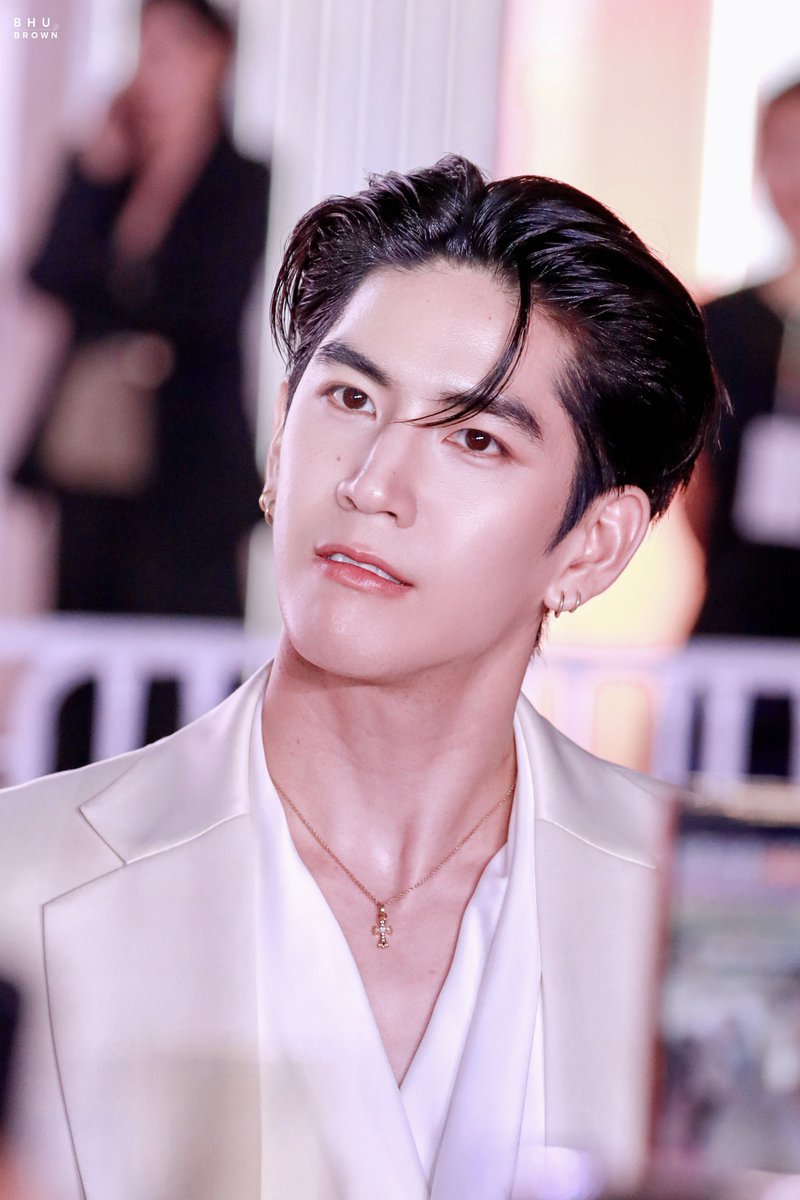 🍭N ||• 🌻 •|| tweet media