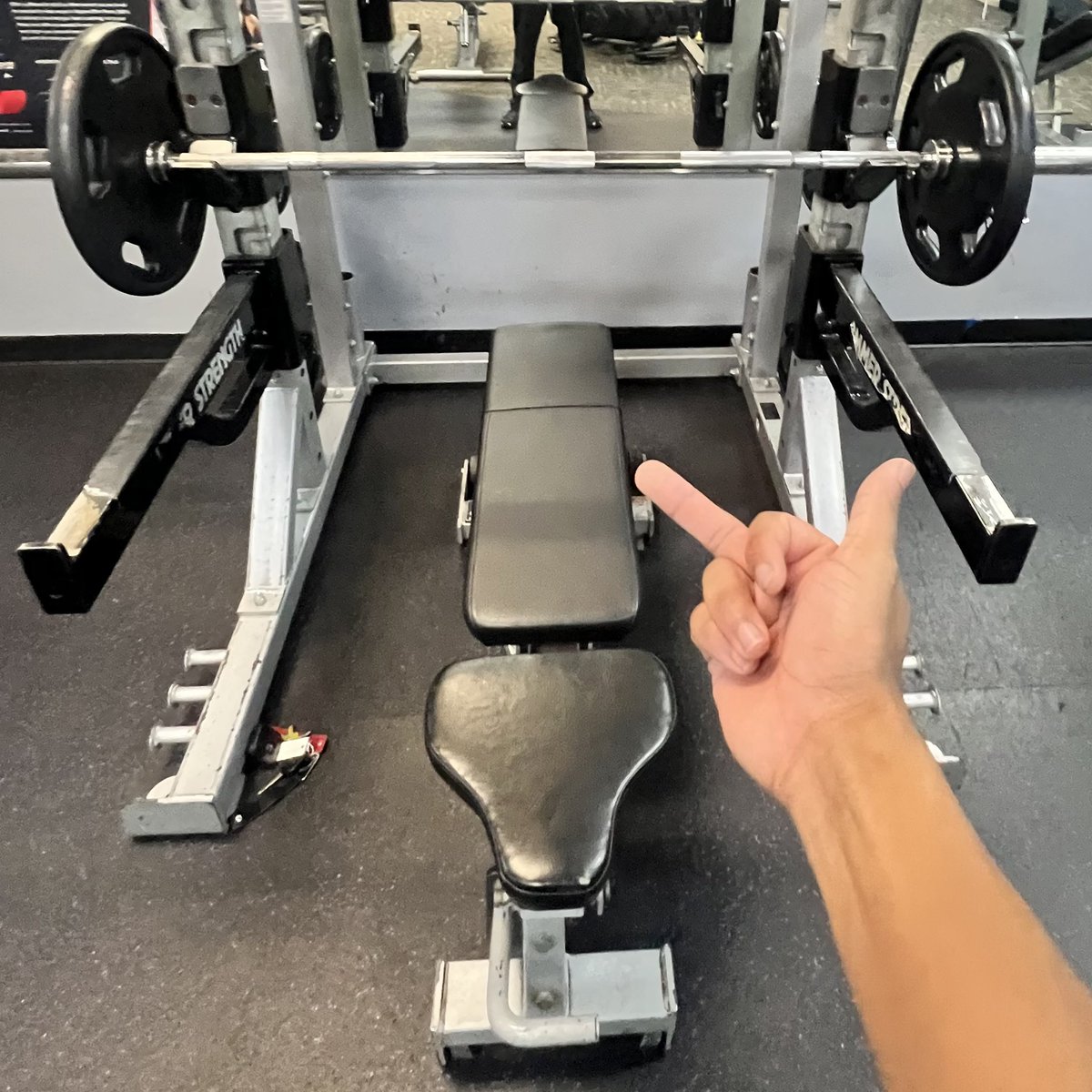 //Rice Cutta// tweet media