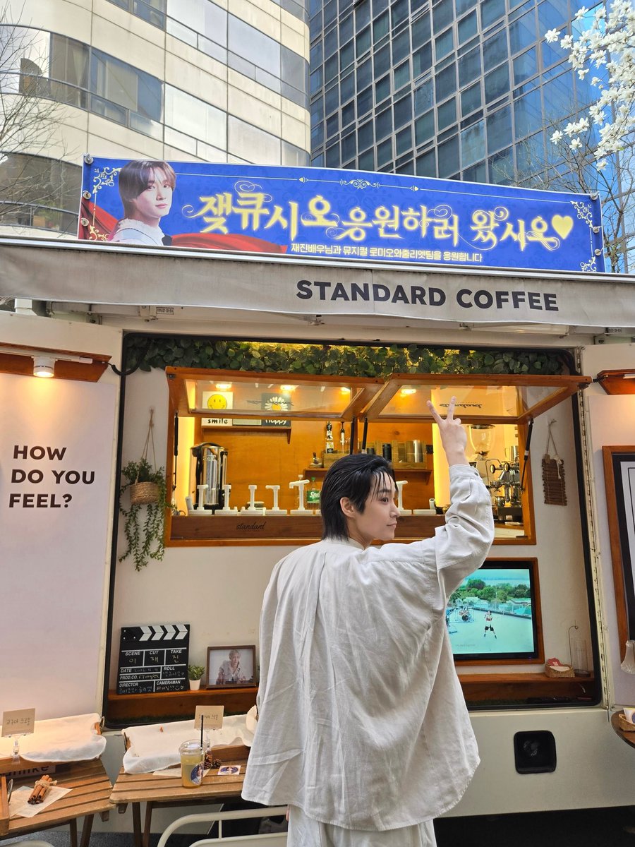 벼락⚡️ tweet media