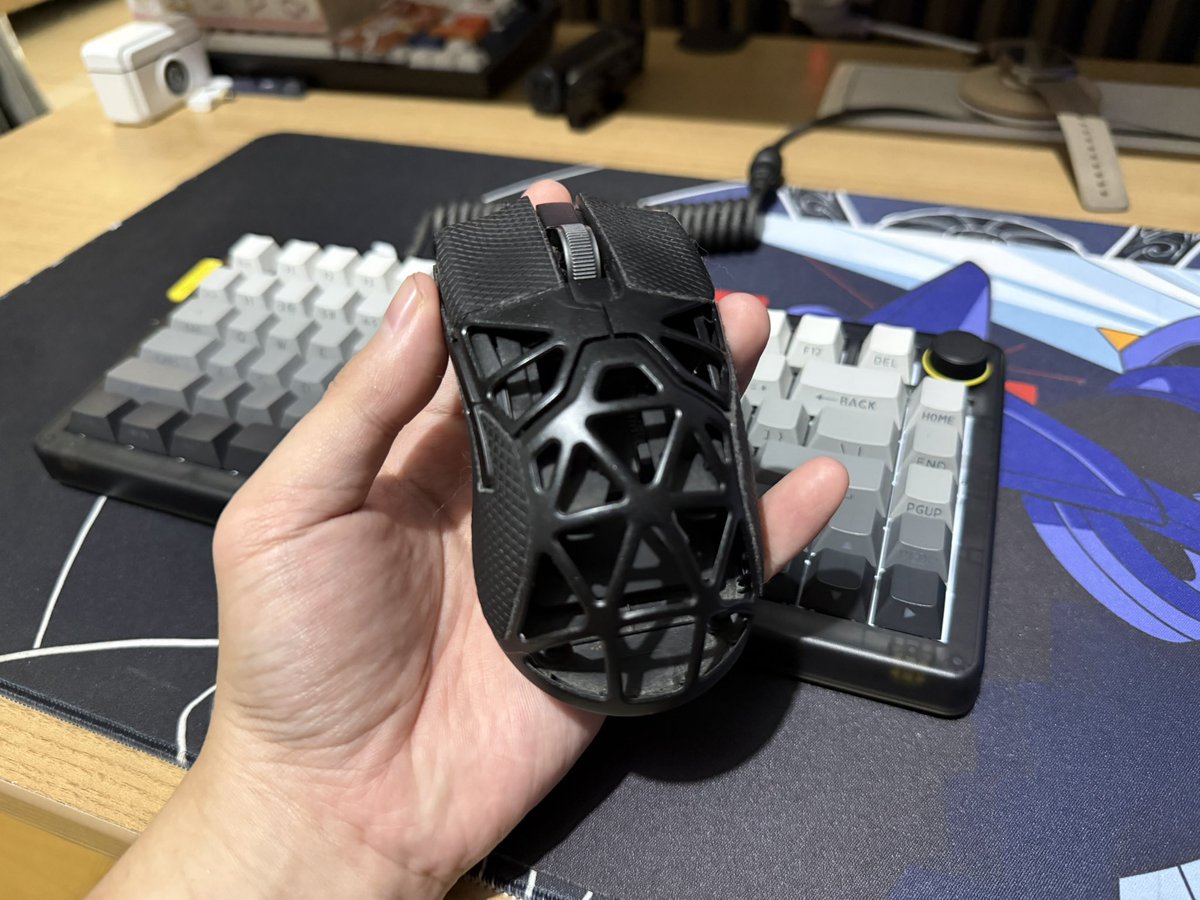 Eza Hazami - ハザミ。エザ tweet media