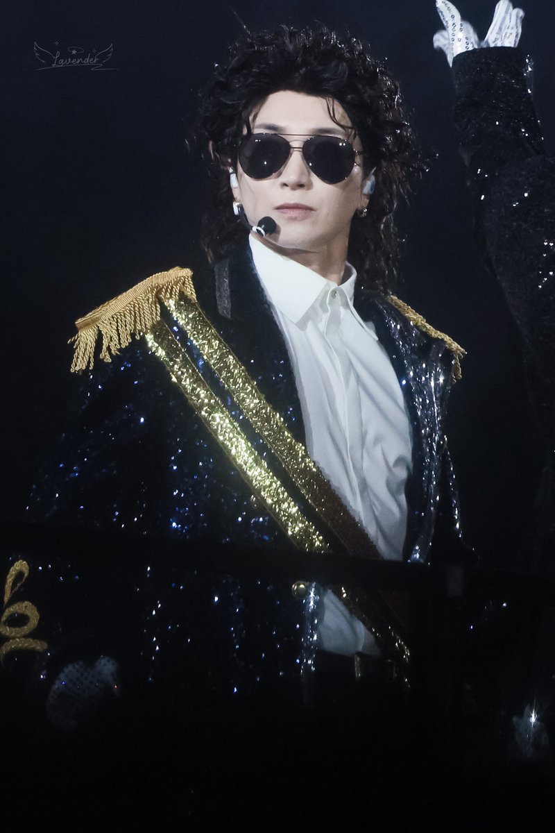 Lavender_Teuk tweet media