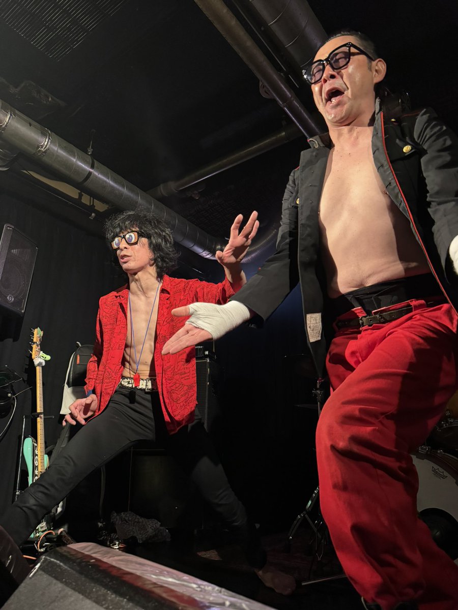 フジロッ(クソバ)バア tweet media