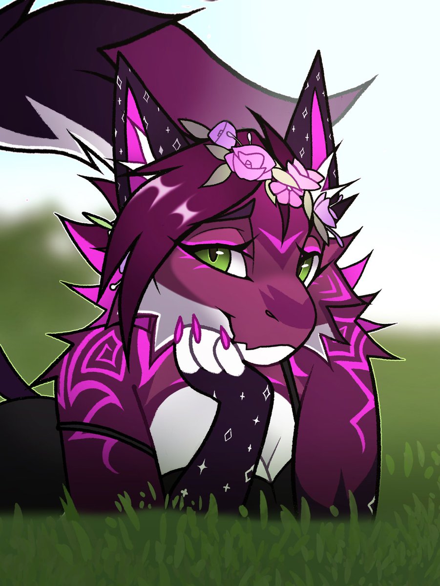 EmilyCreative tweet media