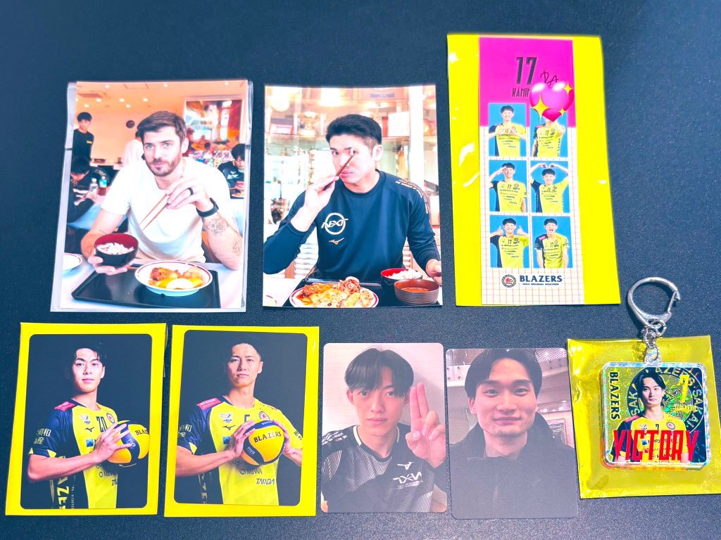 もちづき tweet media