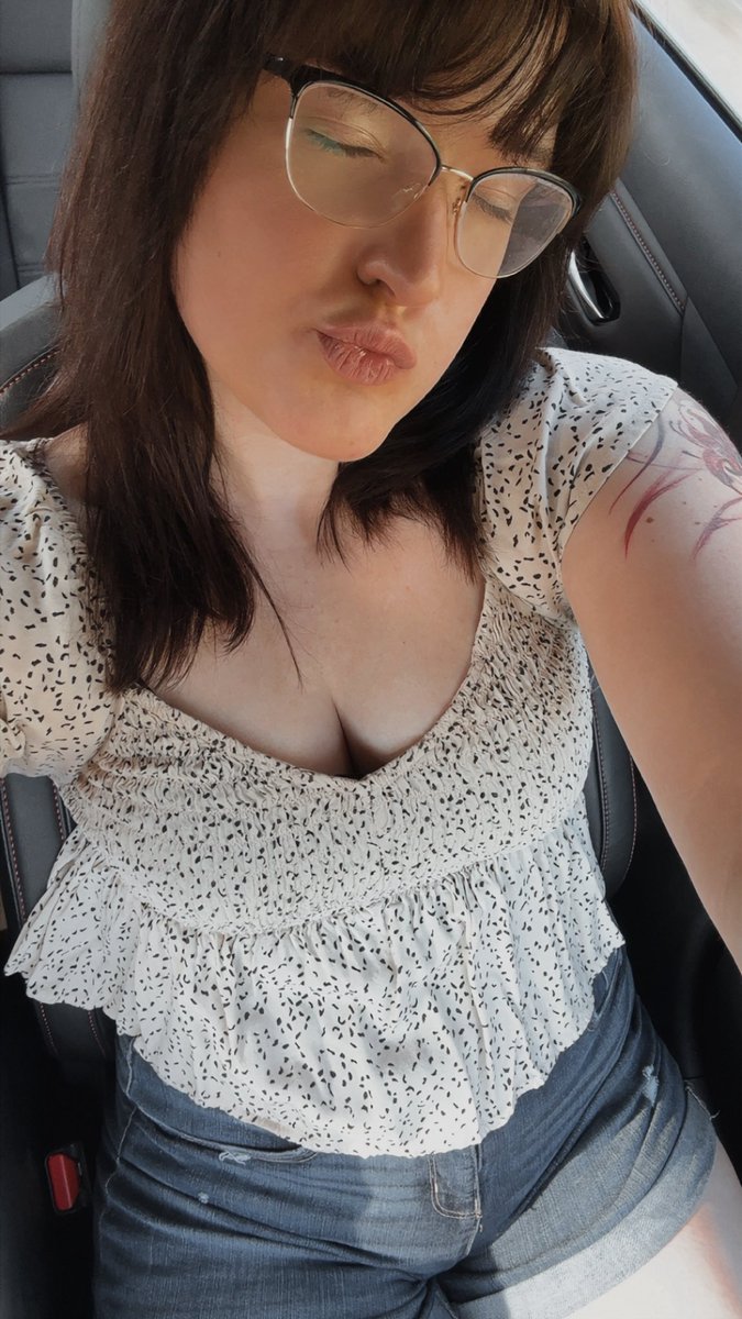 Midnight tweet media