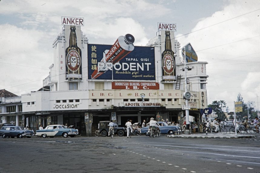 Potret Lawas tweet media