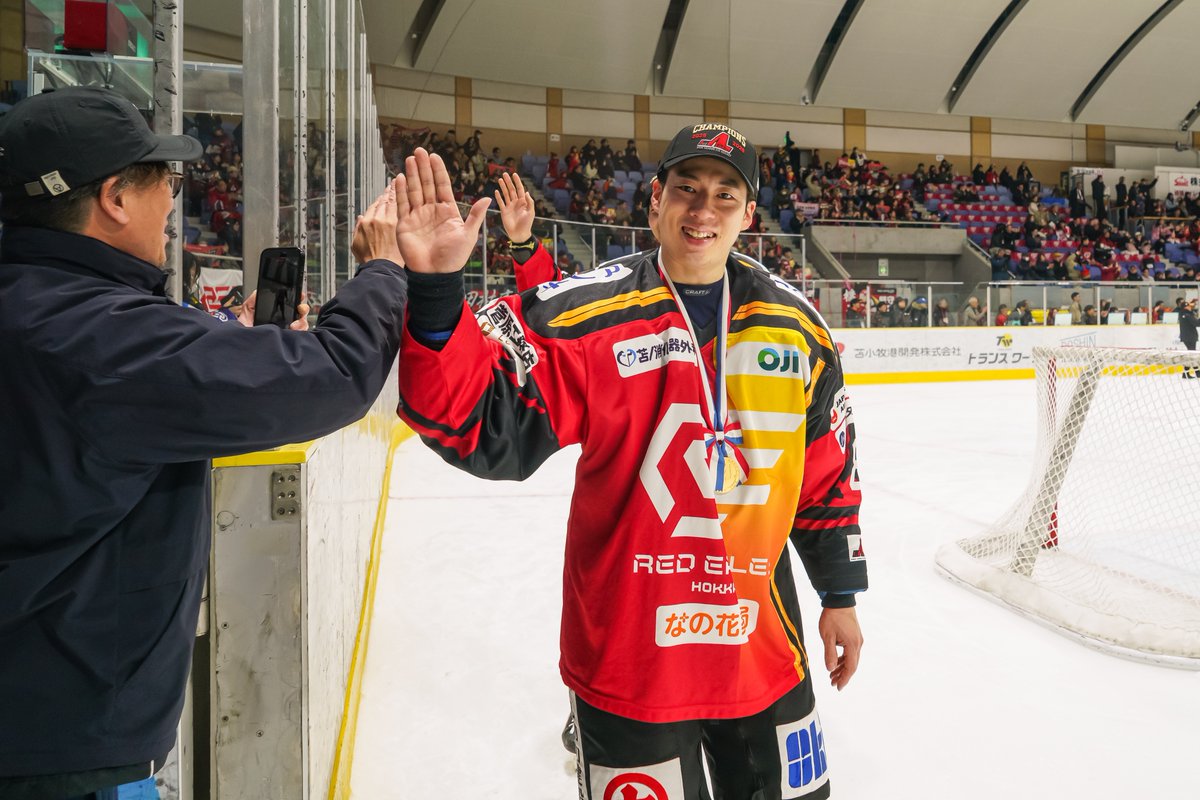 レッドイーグルス北海道 tweet media