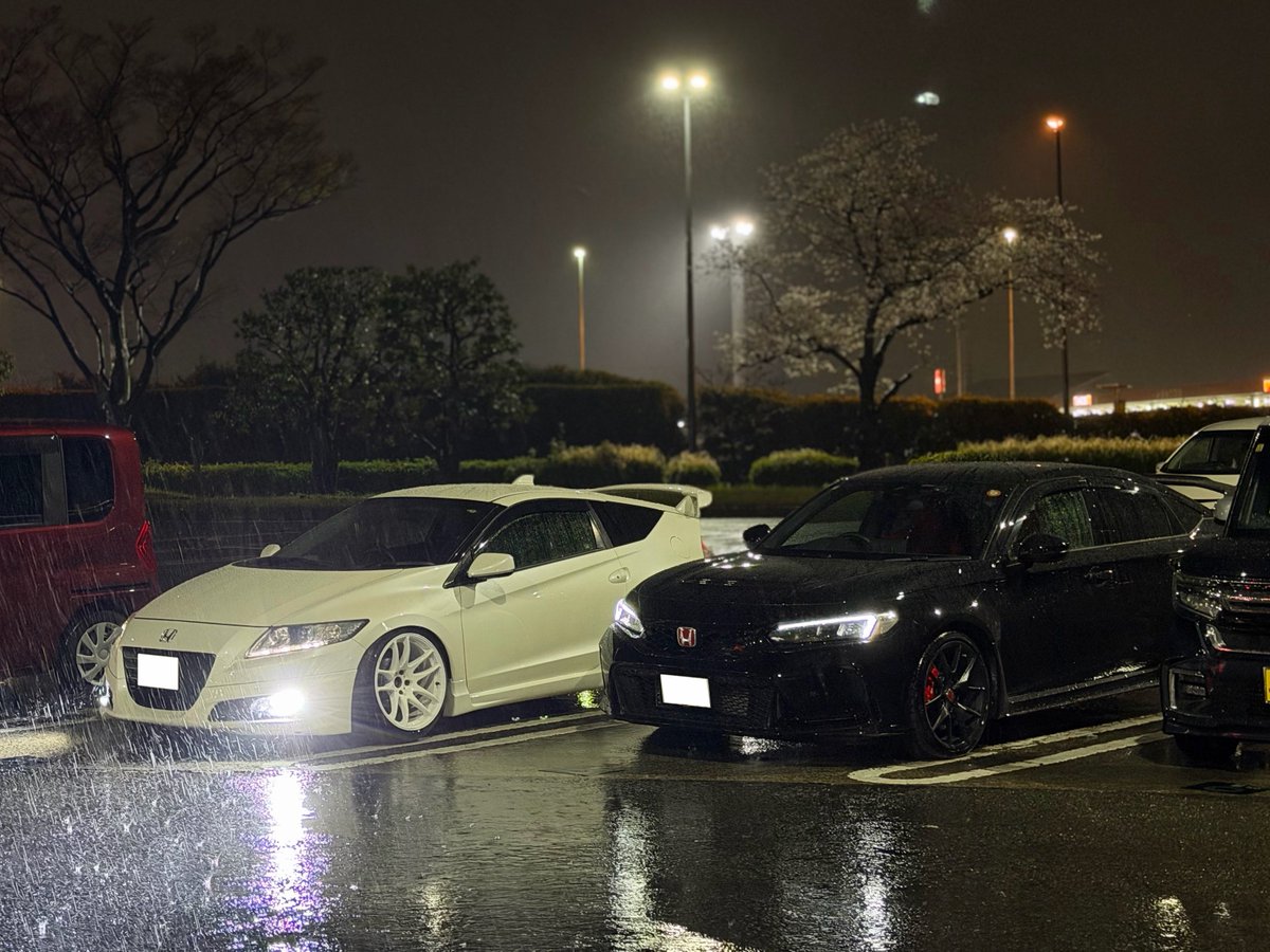 よつば tweet media