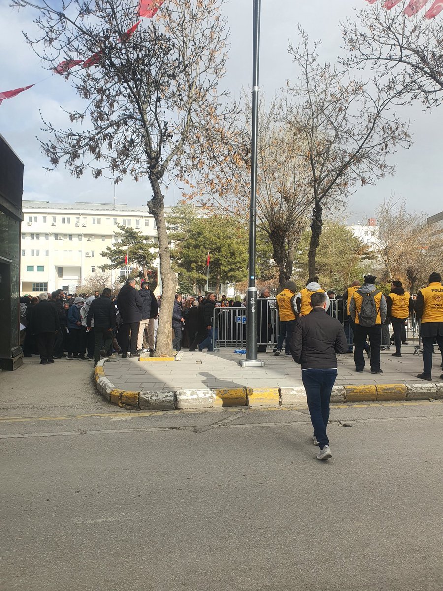 MEDİ CELALİ tweet media