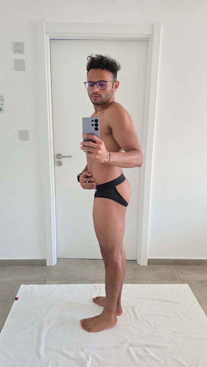 fitbrownbtm's tweet photo. Tell me if you want to see the rear view, it's peachy. #gay #bottom #brownbottom #jockstrap #manchestergay https://t.co/LhAqHOCUNw