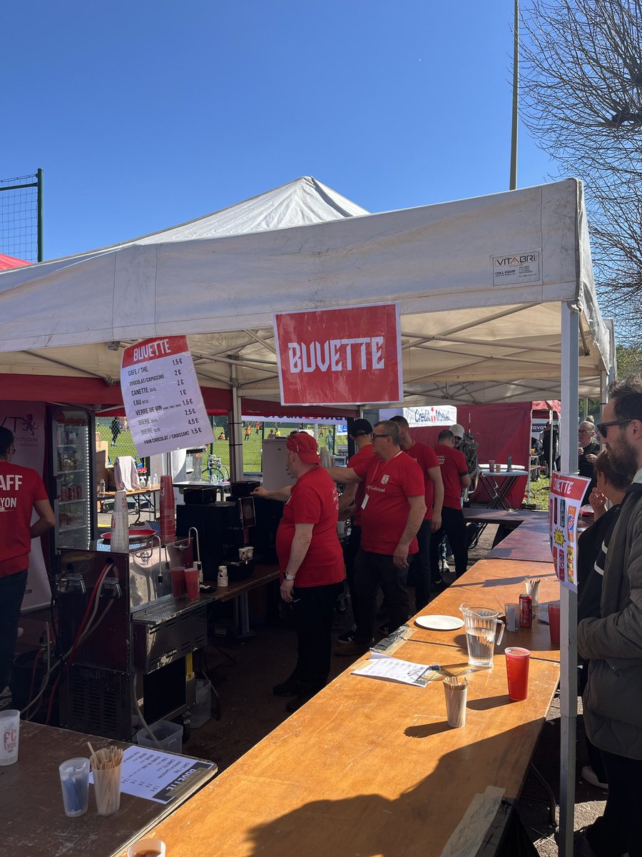 FC Lyon 🔴⚪️ tweet media