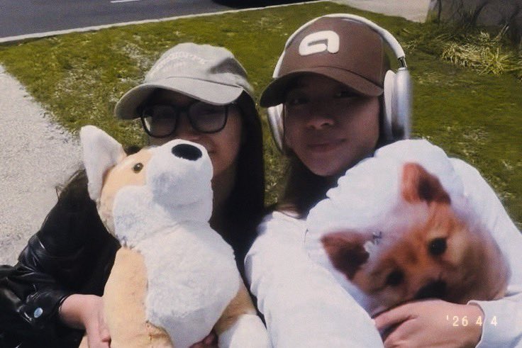 quinnᢉ𐭩 tweet media