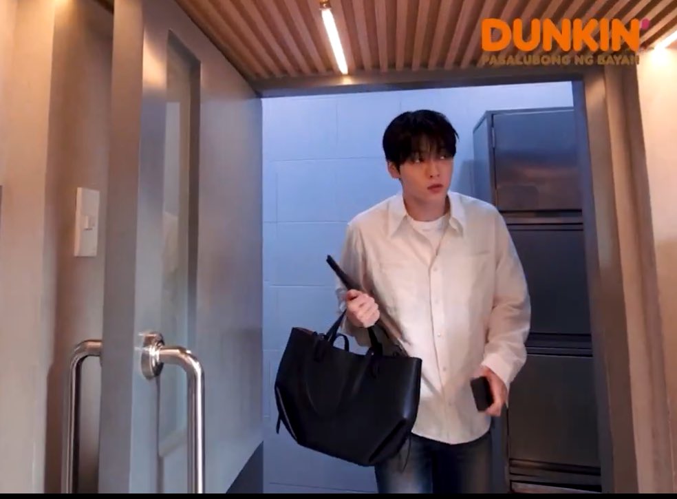 7th year: reese ࣪ ⚝ ⋆ tweet media