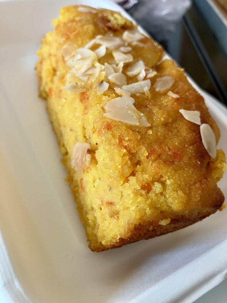 karen thompson tweet media