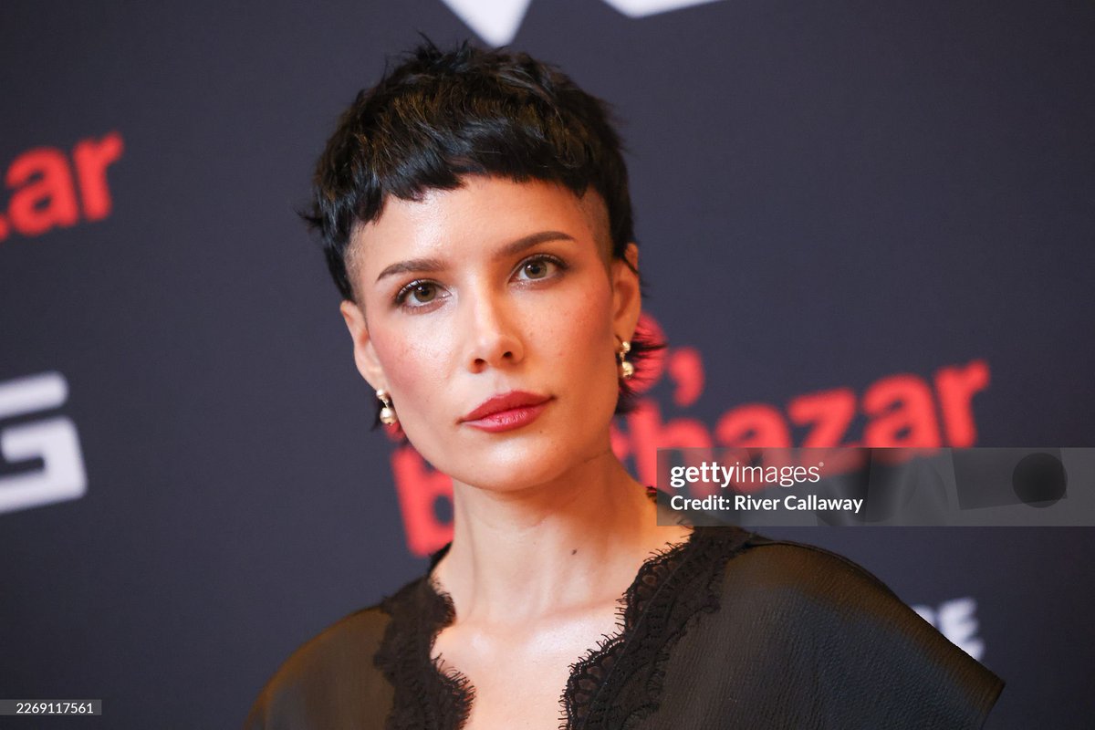 Halsey Archive tweet media