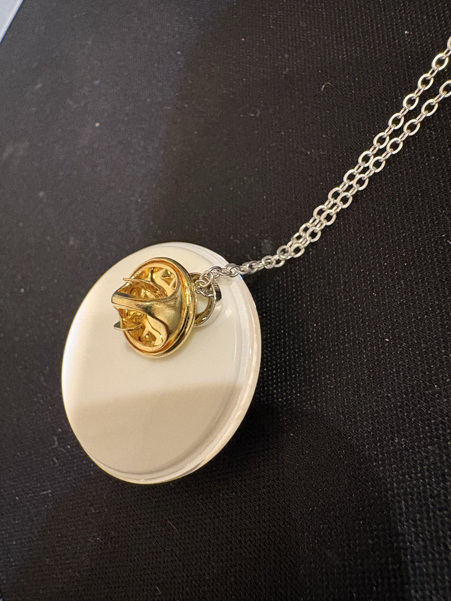 あやまる tweet media