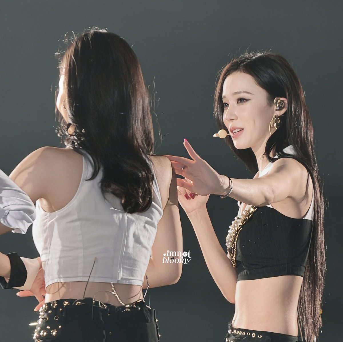 𝐈𝐦𝐧𝐨𝐭𝐛𝐥𝐨𝐨𝐦𝐲 tweet media