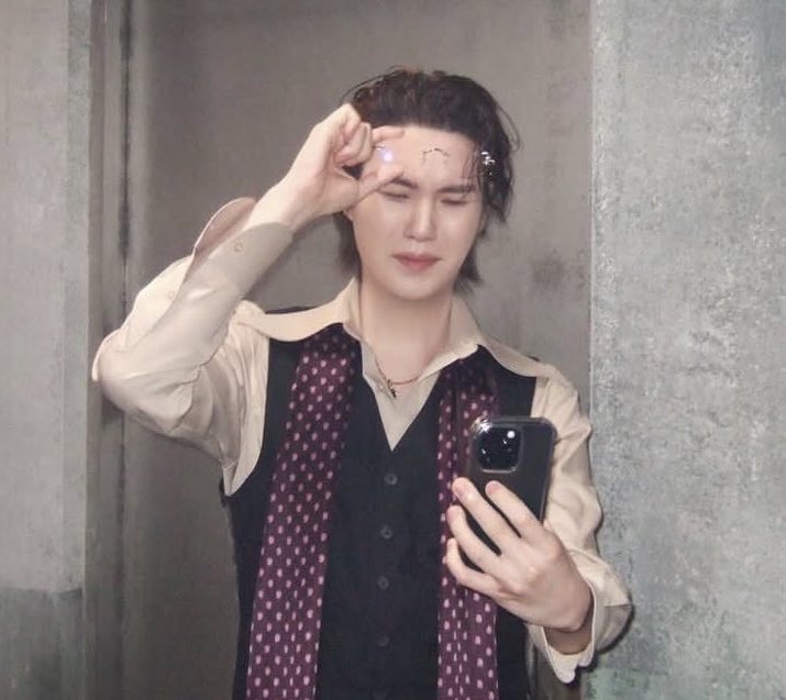 bre⁷ 🎸 tweet media