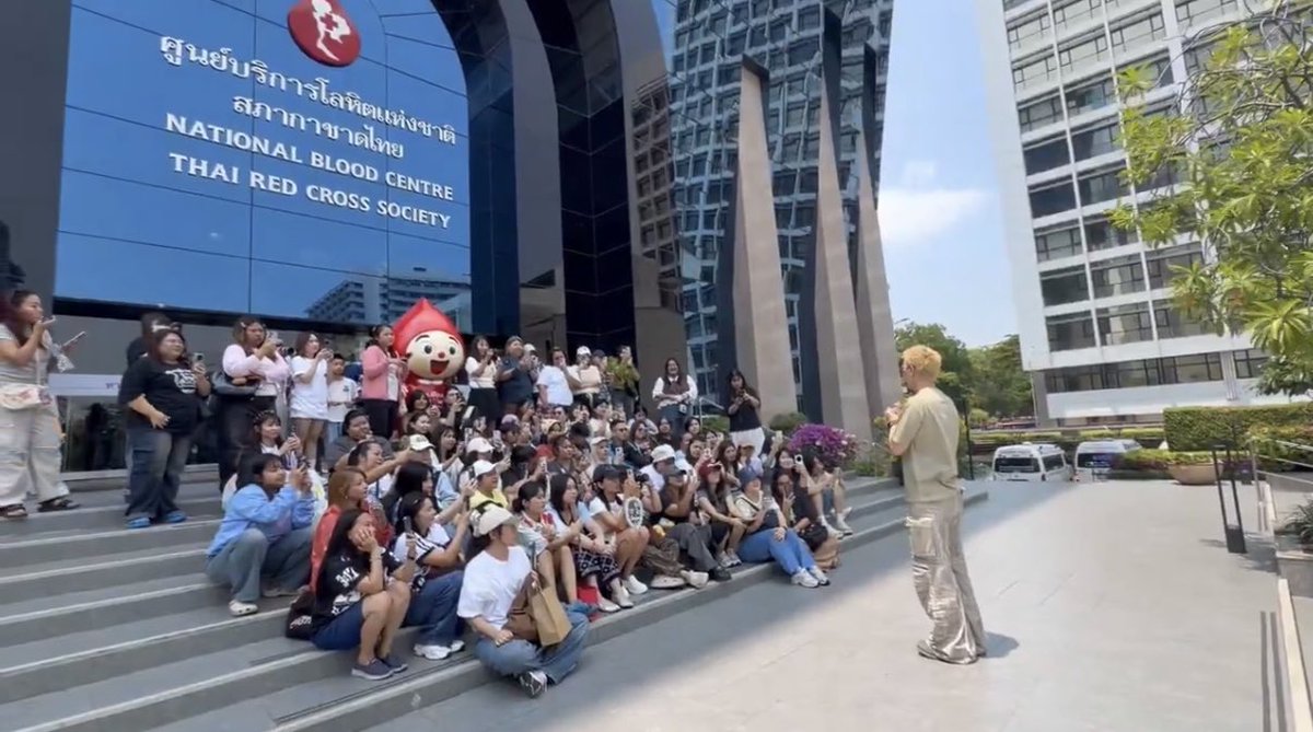 Someoneluve tweet media