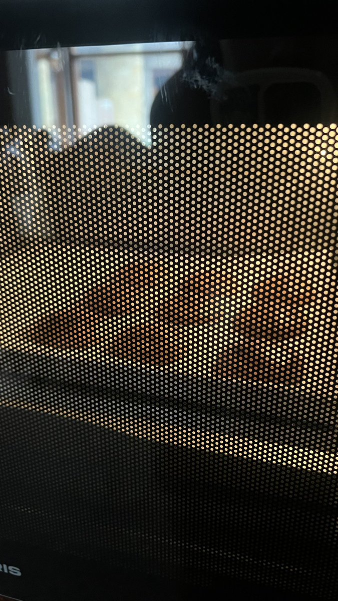 revalina. tweet media