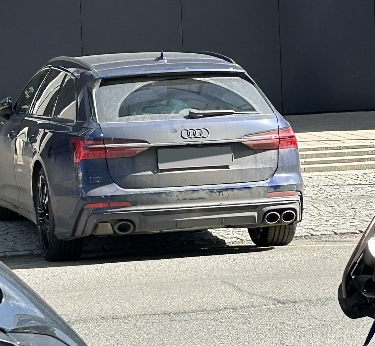 Absolut_Sabs tweet media