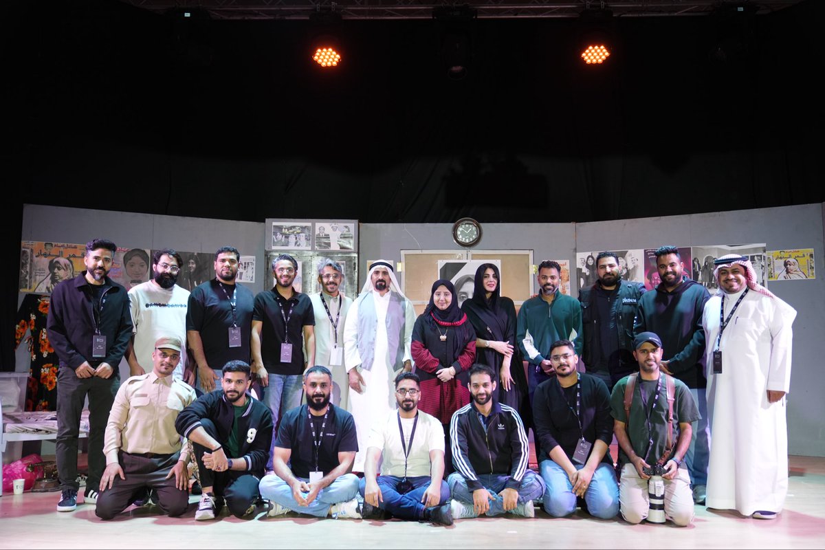 qasimtv's tweet photo. استمتعت في #حائل بحضور مسرحية #حارسة_المسرح 🎭 من مدينة سيهات بالمنطقة الشرقية ضمن مشروع #جولة_المسرح لـ #جمعية_المسرح_والفنون_الأدائية التي تهدف إلى التجوّل بالعروض المميزة حول المملكة 🇸🇦 .

خطوة مميزة نحو الاستثمار الثقافي و زيادة فرص العرض للإنتاج المحلي و الوصول إلى الجمهور 👏