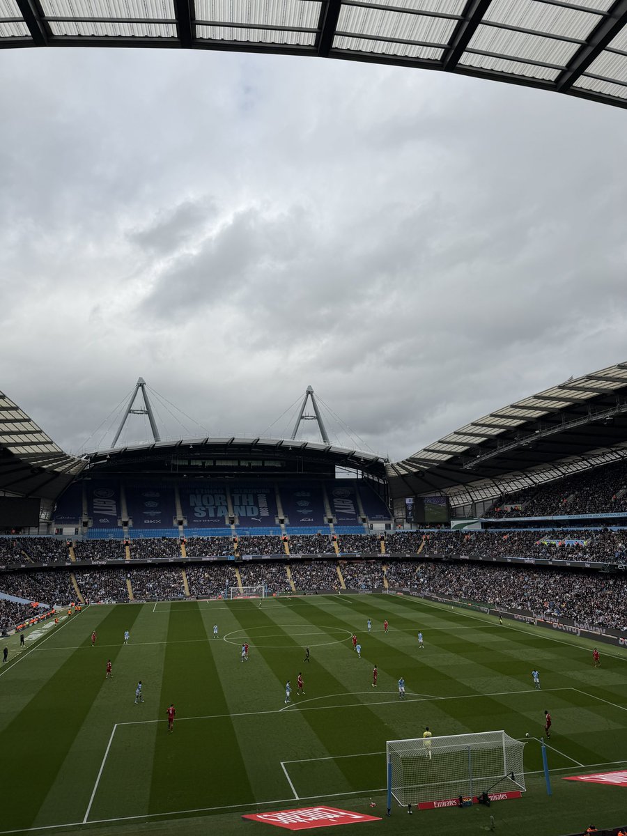 adambowman6's tweet photo. Man City (a) https://t.co/jEGLHZdBv1