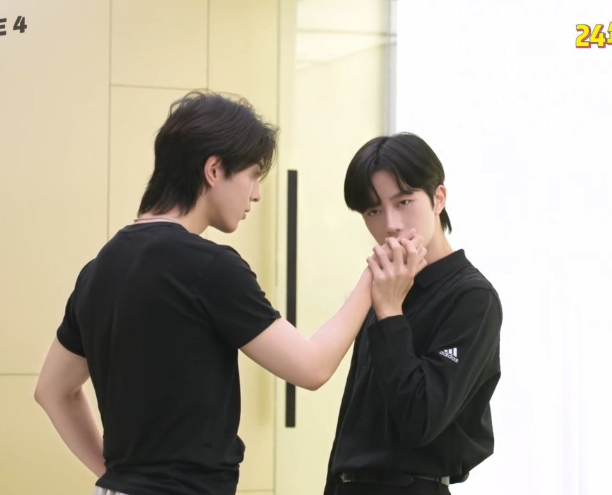 vanpuka 🌟🍂 tweet media